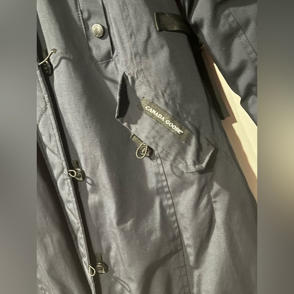 Canada Goose Kensington Parka – Women’s Long Down Coat – Navy – Authentic - Picture 3 of 8